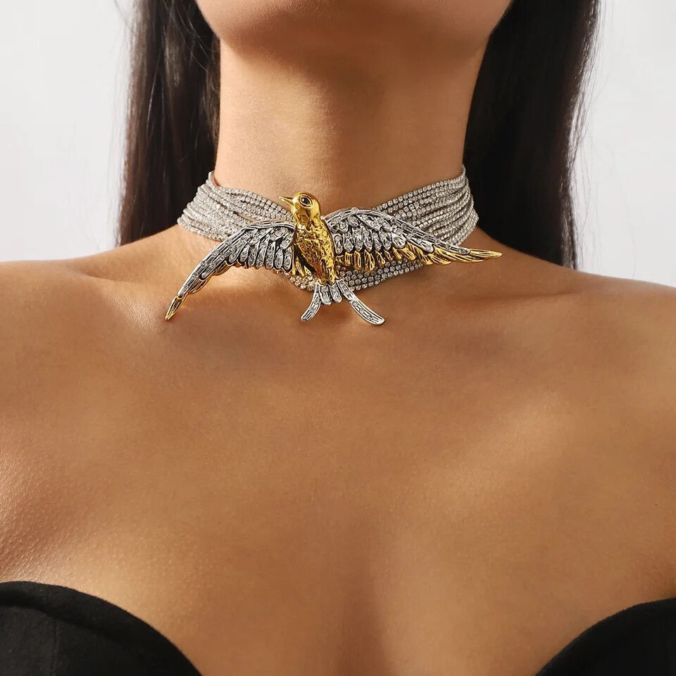 BIRDIE CHOKER NECKLACE